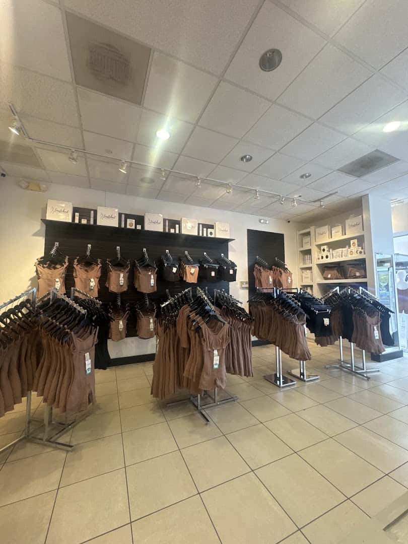Snatched Shapewear - Round Rock Premium Outlets — Retail & Boutiques photo 1 of 5