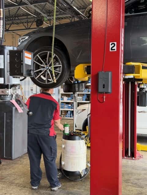 Service Street Tire & Auto Repair — Auto Services photo 2 of 5