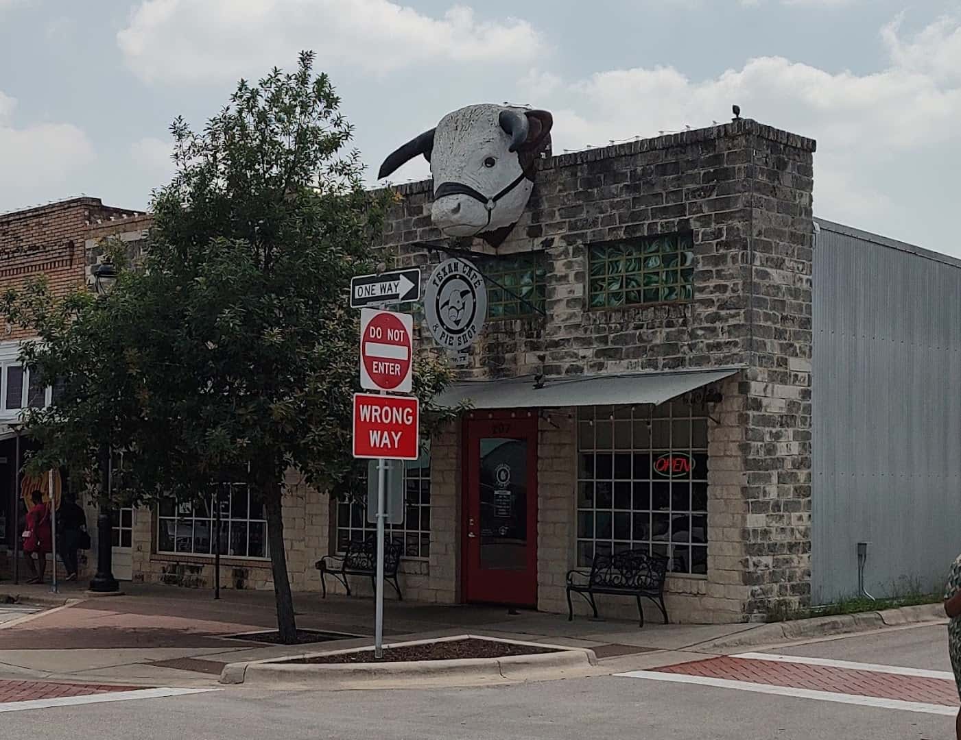 Texan Cafe & Pie Shop — Restaurants photo 3 of 5