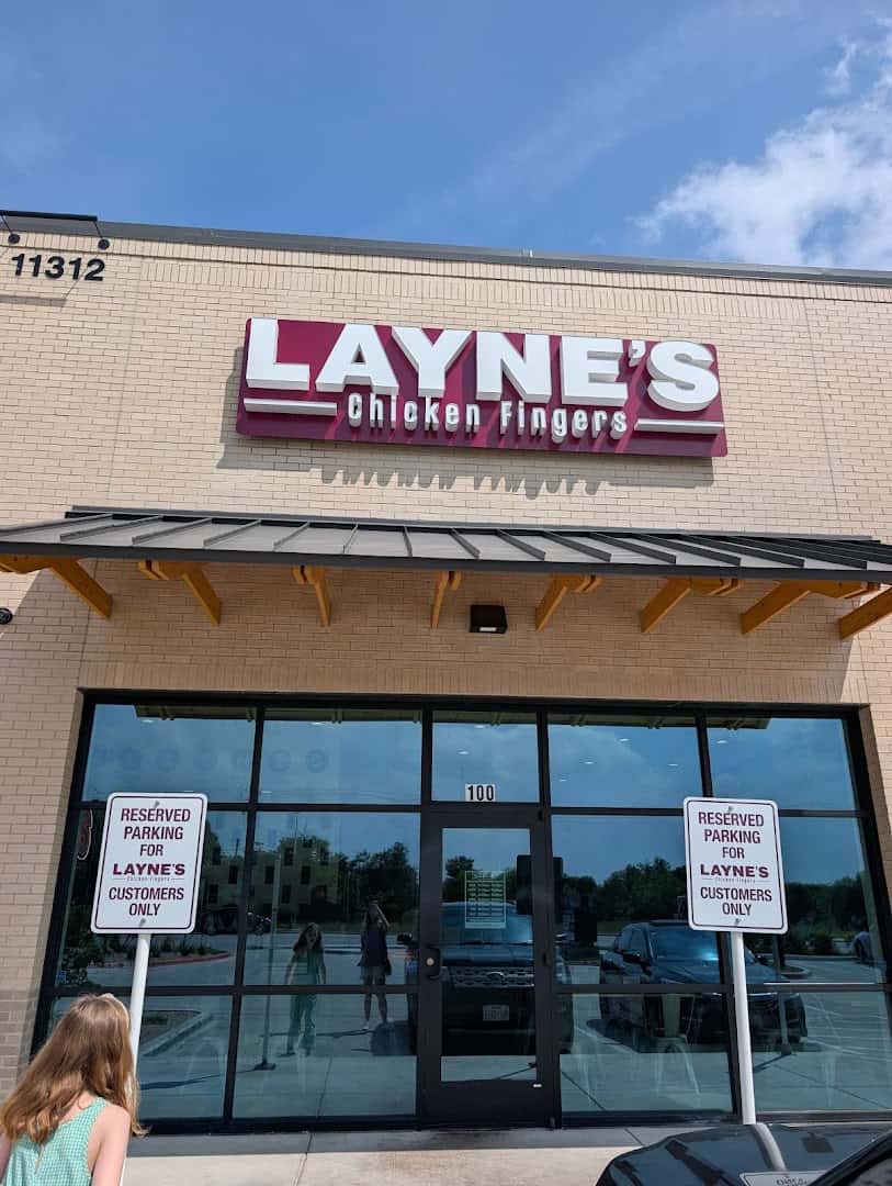 Layne's Chicken Fingers - Leander — Restaurants photo 2 of 5
