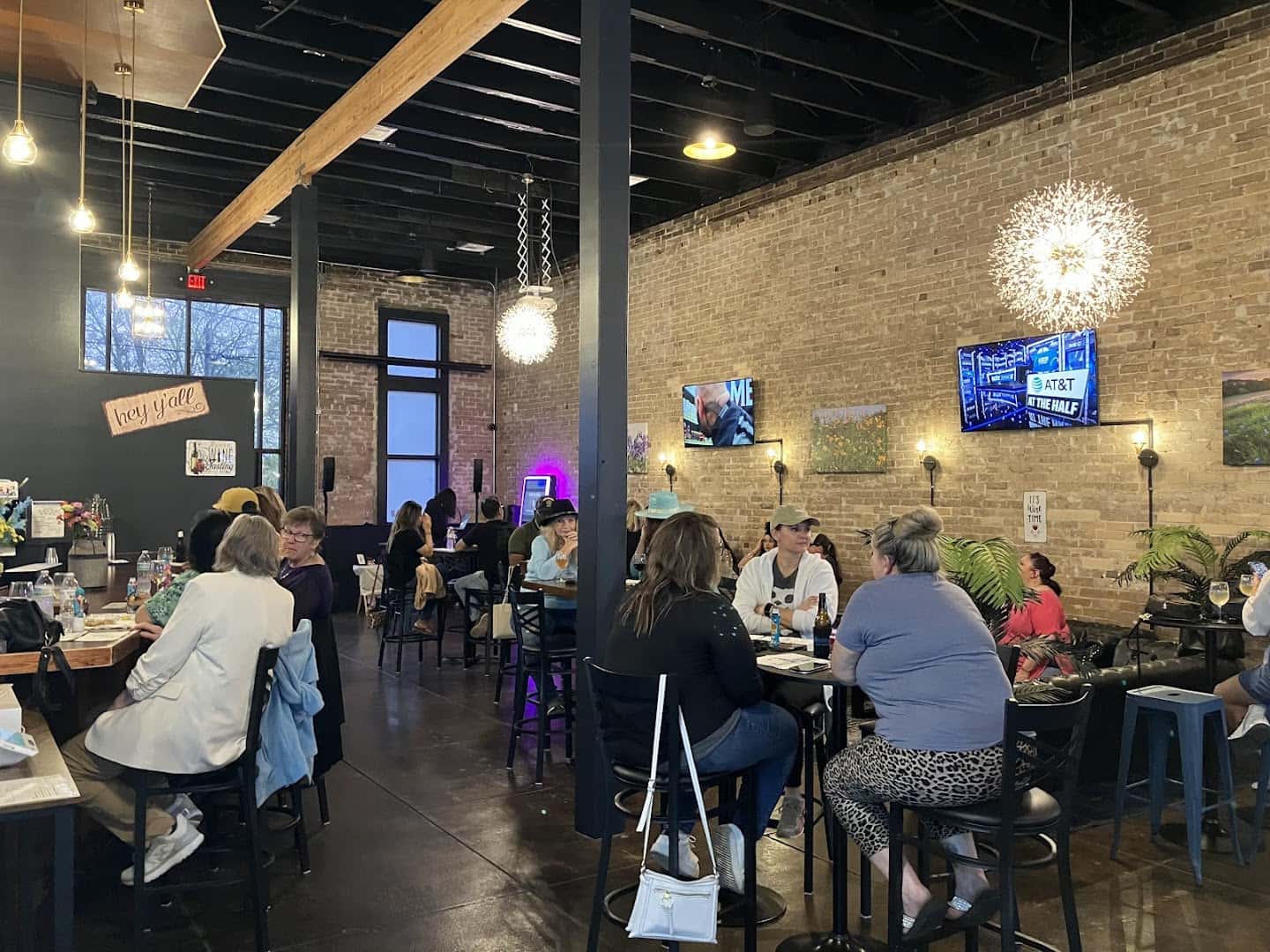 WILDFLOWER CORKS & BREWS — Bars & Breweries photo 3 of 5