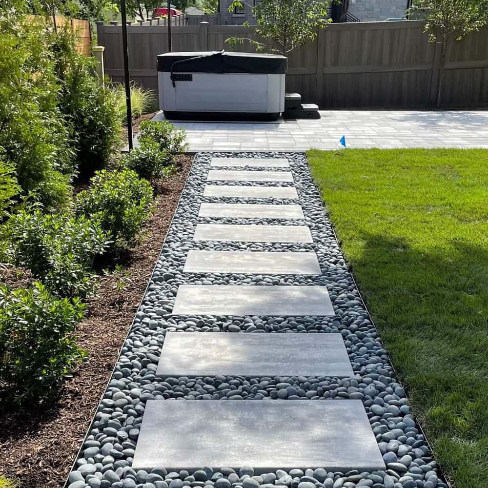 Texas Beautyscapes — Lawn & Landscape photo 3 of 5