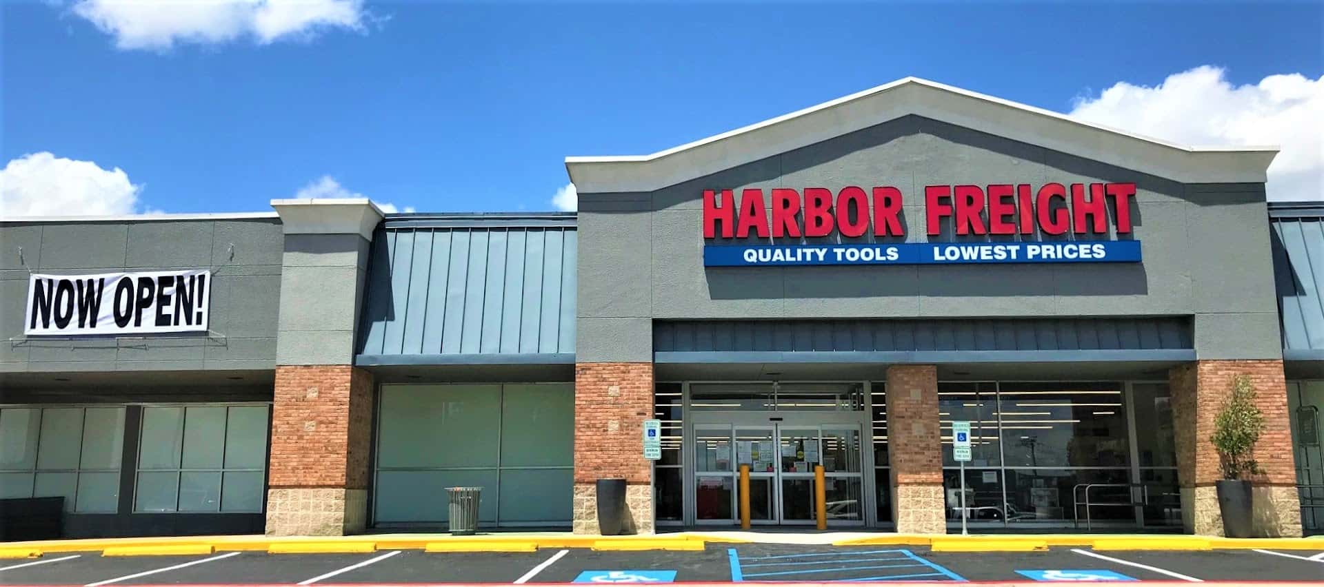 Harbor Freight — Retail & Boutiques photo 2 of 5