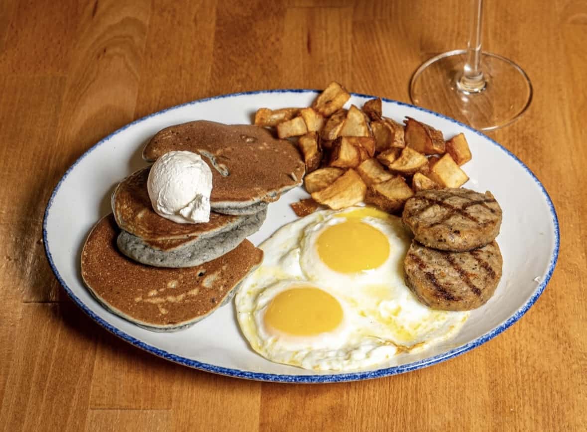 Blue Corn Harvest Bar & Grill, Georgetown — Restaurants photo 3 of 5