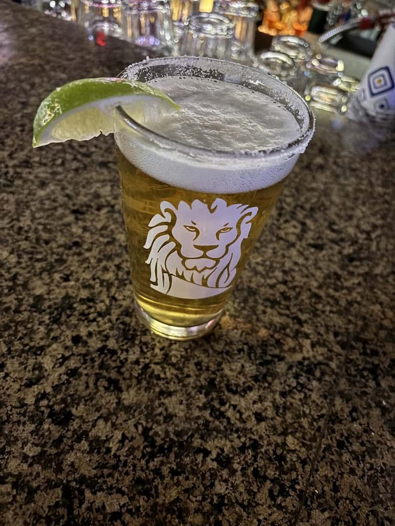 Sunset Bar and Grill — Restaurants photo 2 of 5