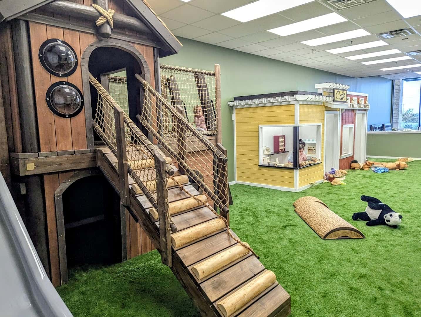 Little Leaps Play Cafe — Family Fun & Recreation photo 2 of 5