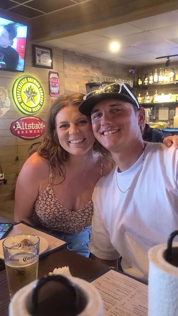 Liberty Hill Beer Market — Restaurants photo 2 of 5