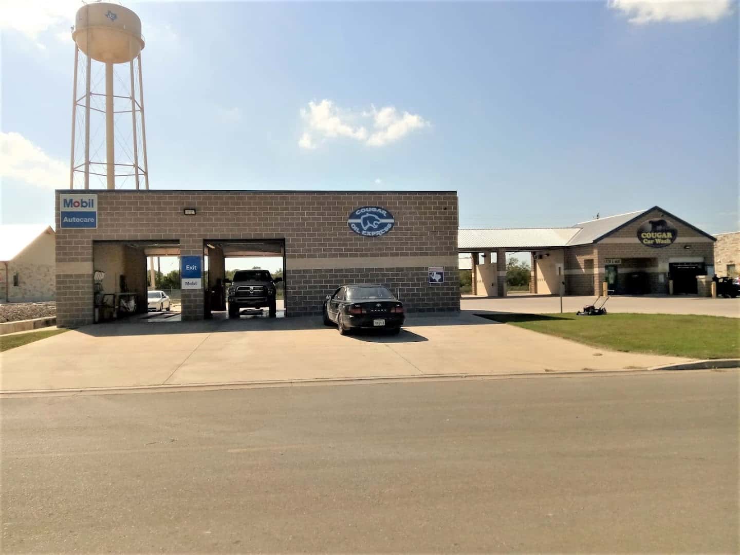 Cougar Automotive Lube And Car Wash — Auto Services photo 1 of 5