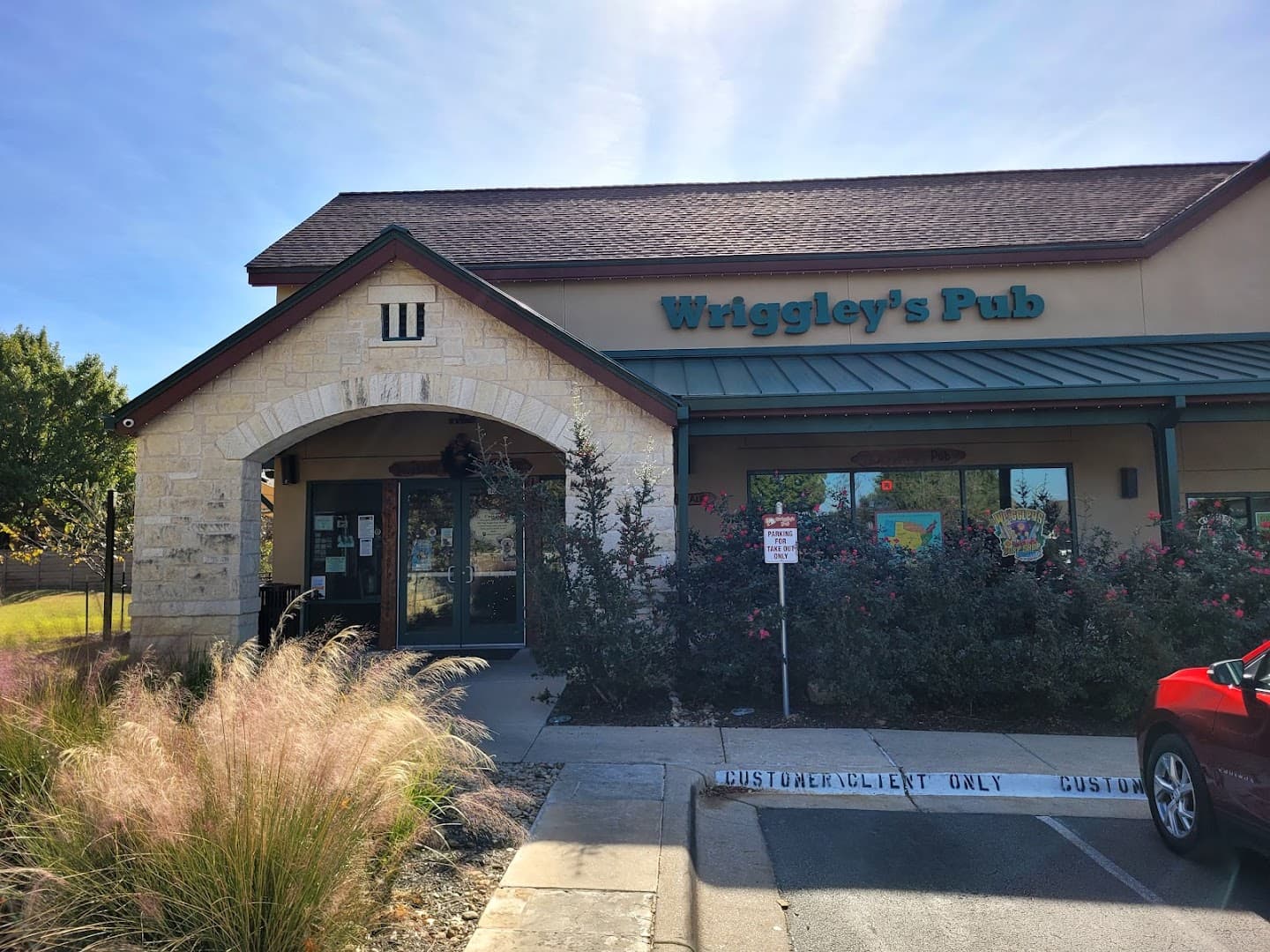 Wriggley's Pub — Restaurants photo 1 of 5