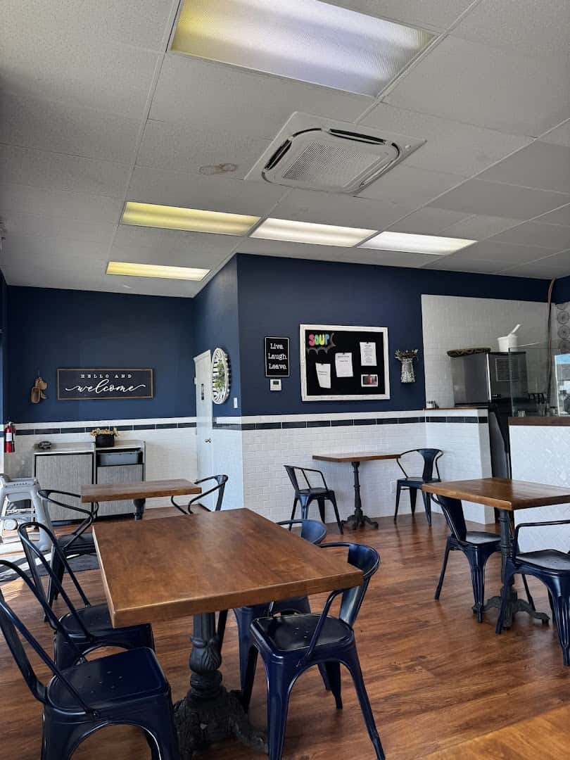 Main Street Diner and Deli — Bakeries & Desserts photo 3 of 5