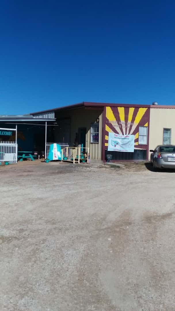 Leander Marketplace — Retail & Boutiques photo 1 of 5