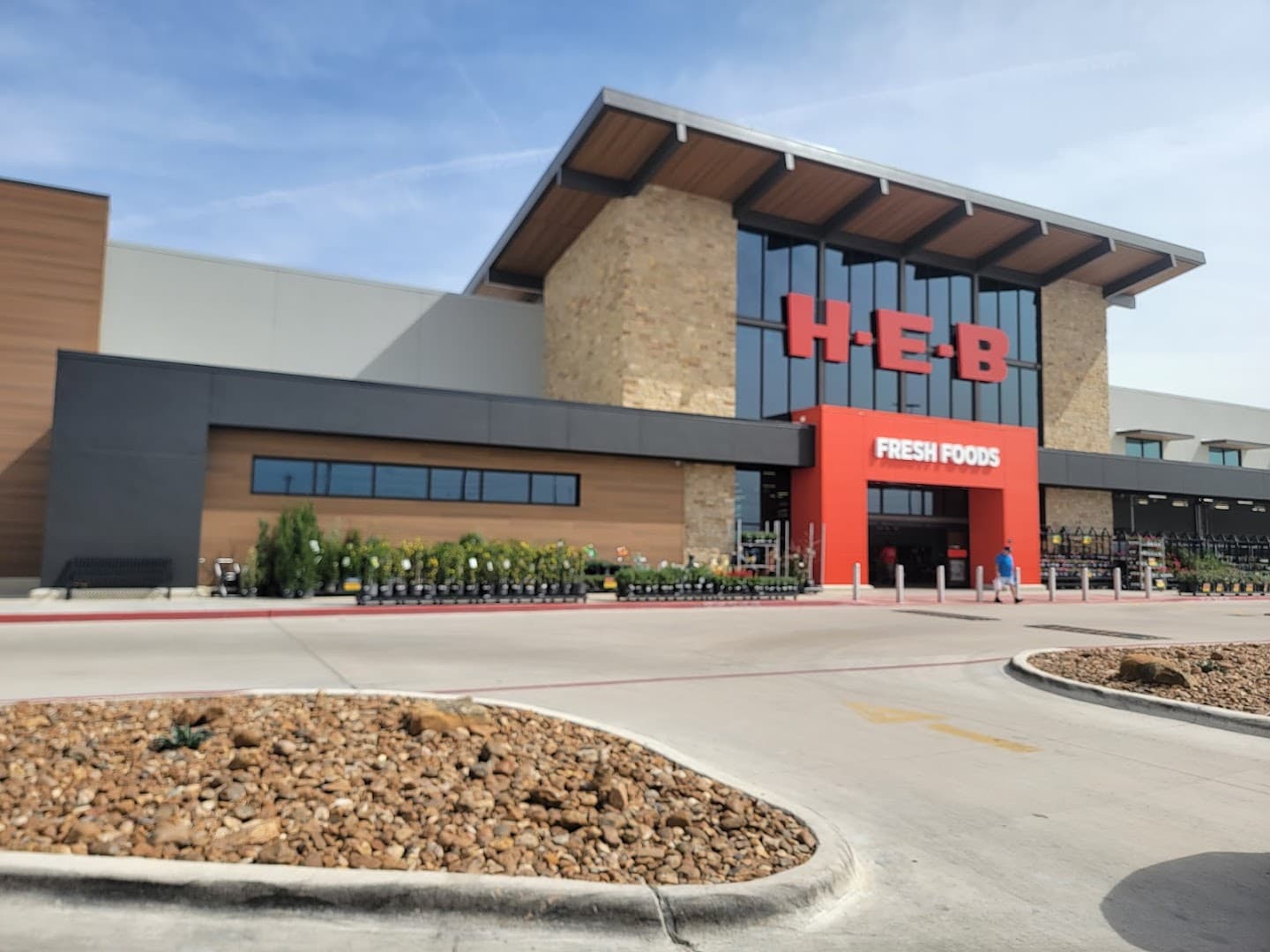 H-E-B — Retail & Boutiques photo 1 of 5
