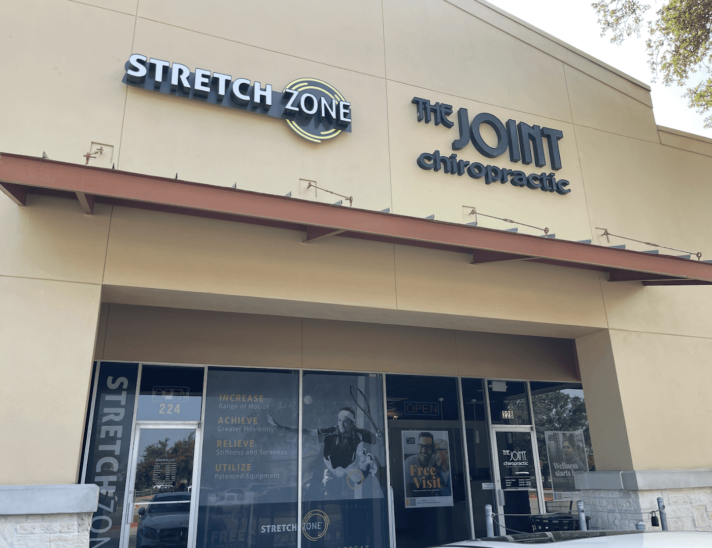 The Joint Chiropractic — Chiropractors & Therapy photo 2 of 5