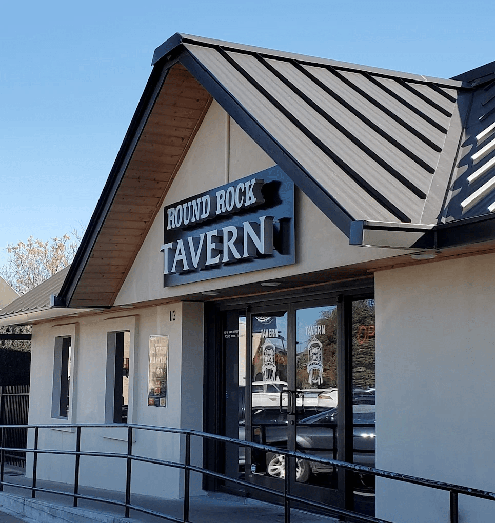 Round Rock Tavern — Bars & Breweries photo 1 of 5