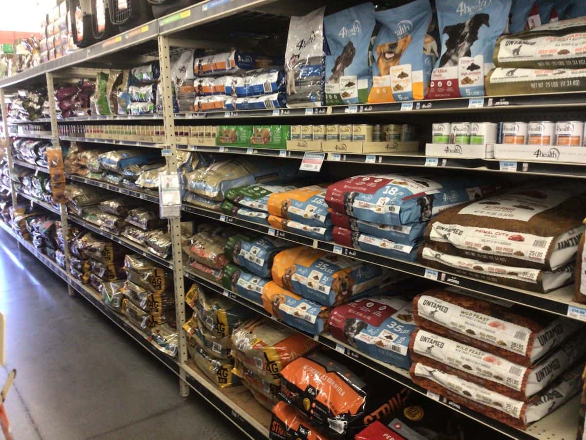 Tractor Supply Co. — Retail & Boutiques photo 2 of 5