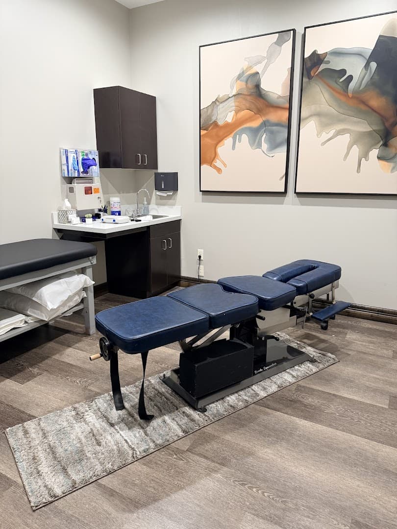 Chiropractic Massage & Spinal Health, PLLC — Chiropractors & Therapy photo 1 of 5