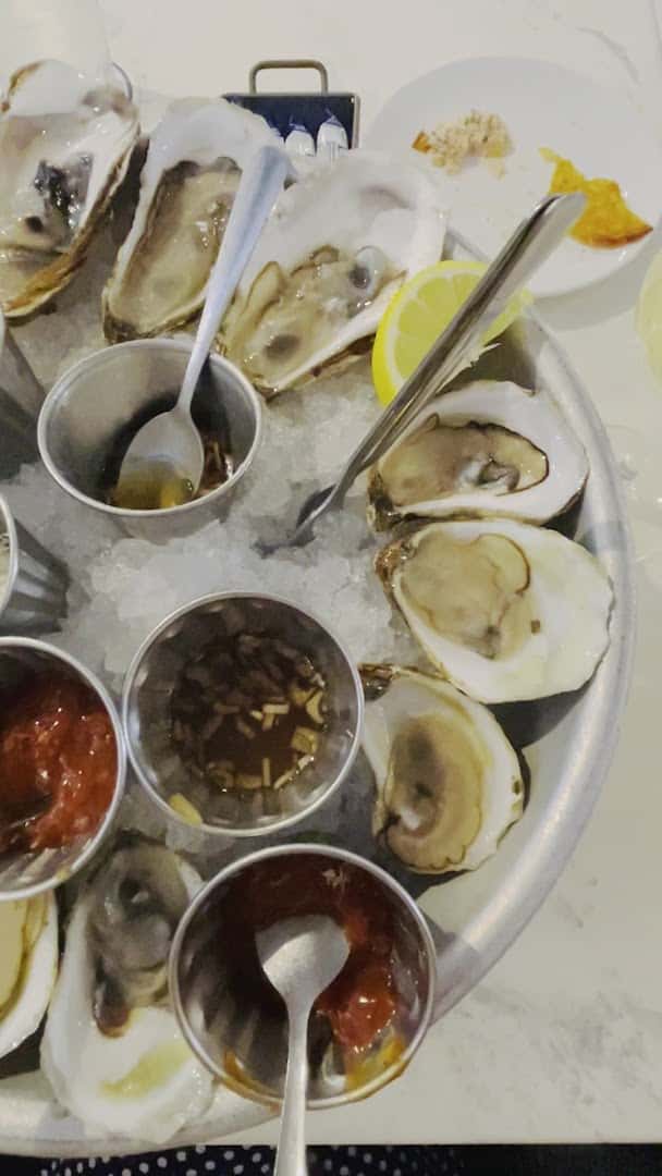 Salt Traders Coastal Cooking — Restaurants photo 2 of 5