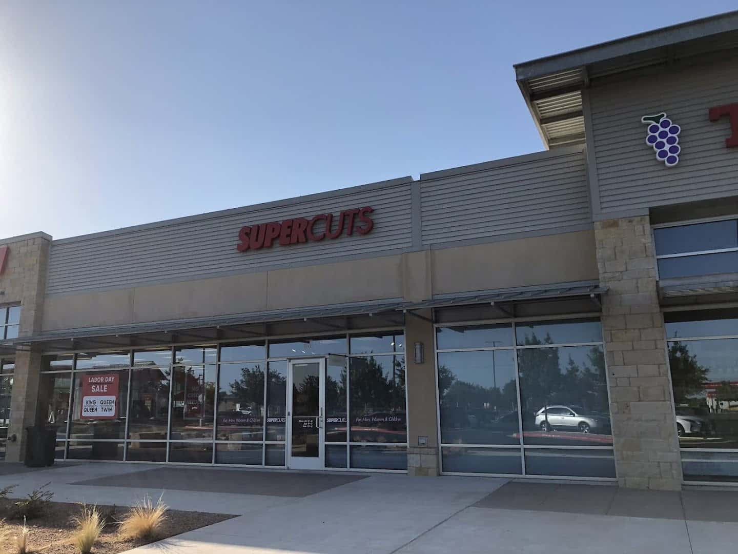 Supercuts — Hair Salons & Barbers photo 1 of 5