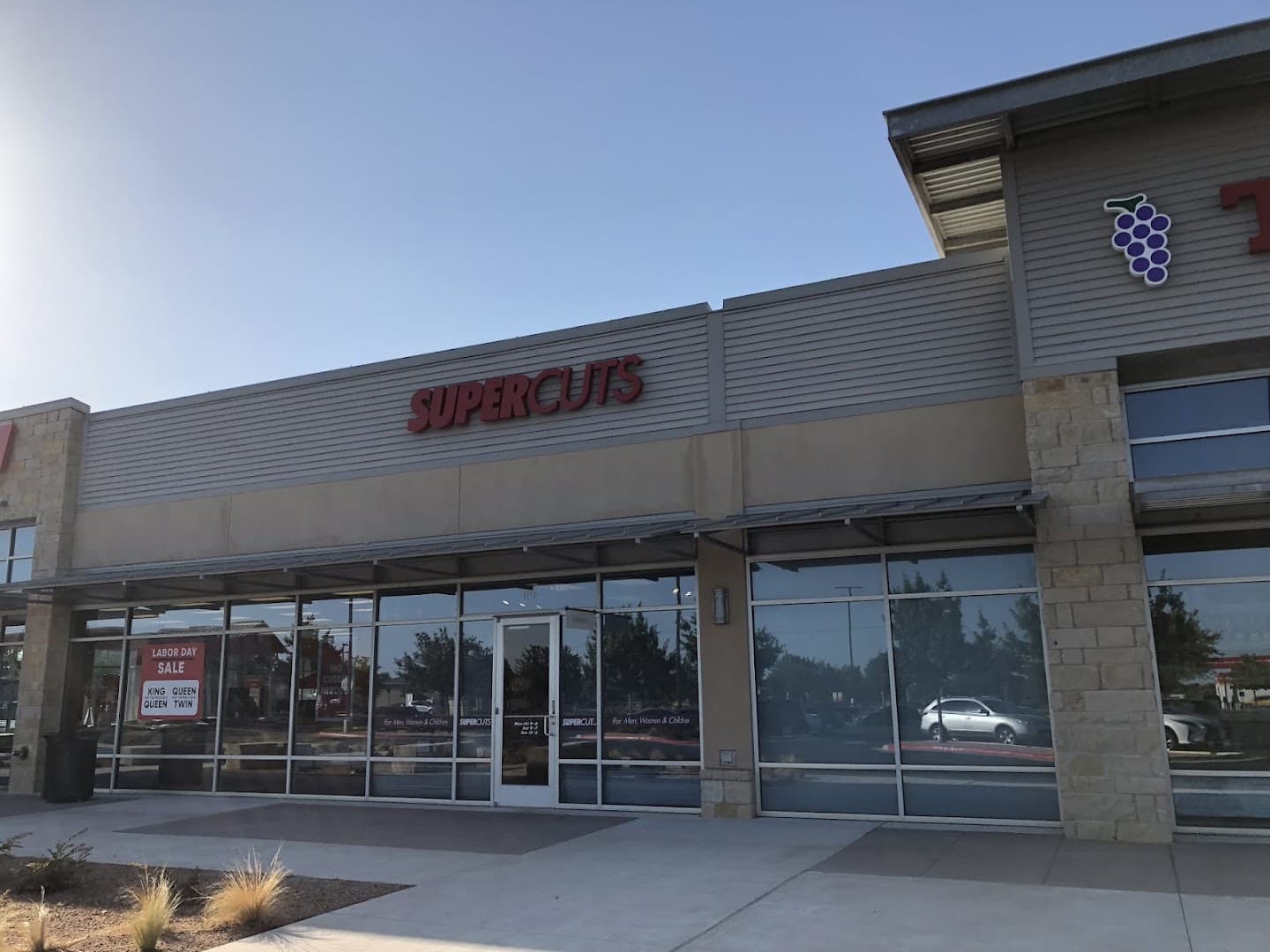 Supercuts — Hair Salons & Barbers photo 1 of 5