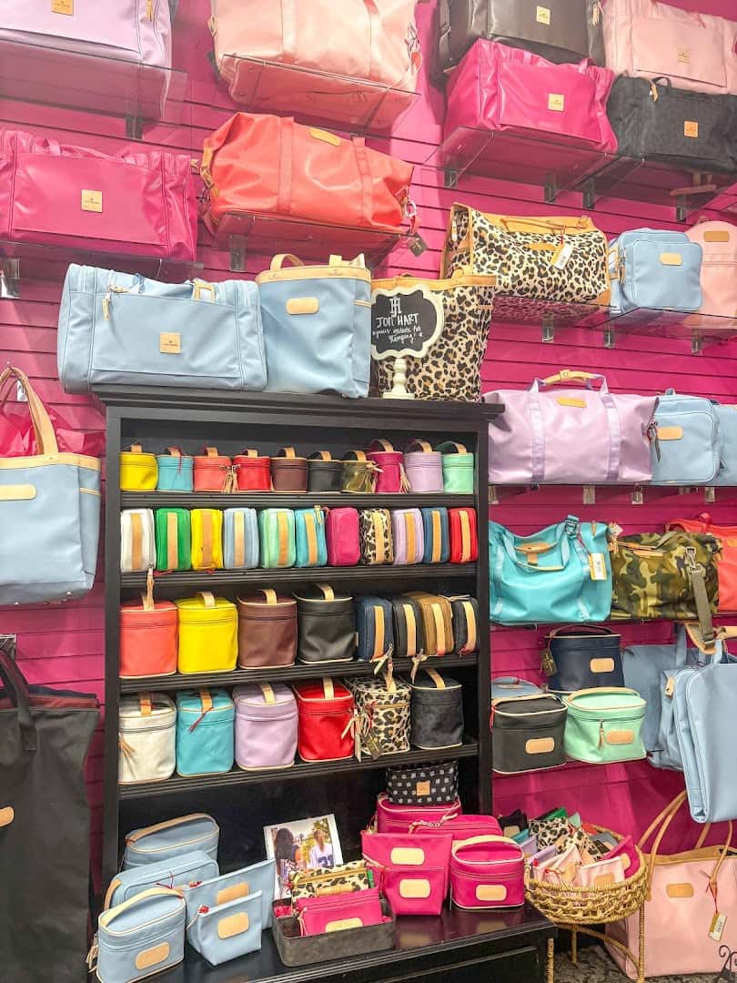 Beau Kisses — Retail & Boutiques photo 2 of 5