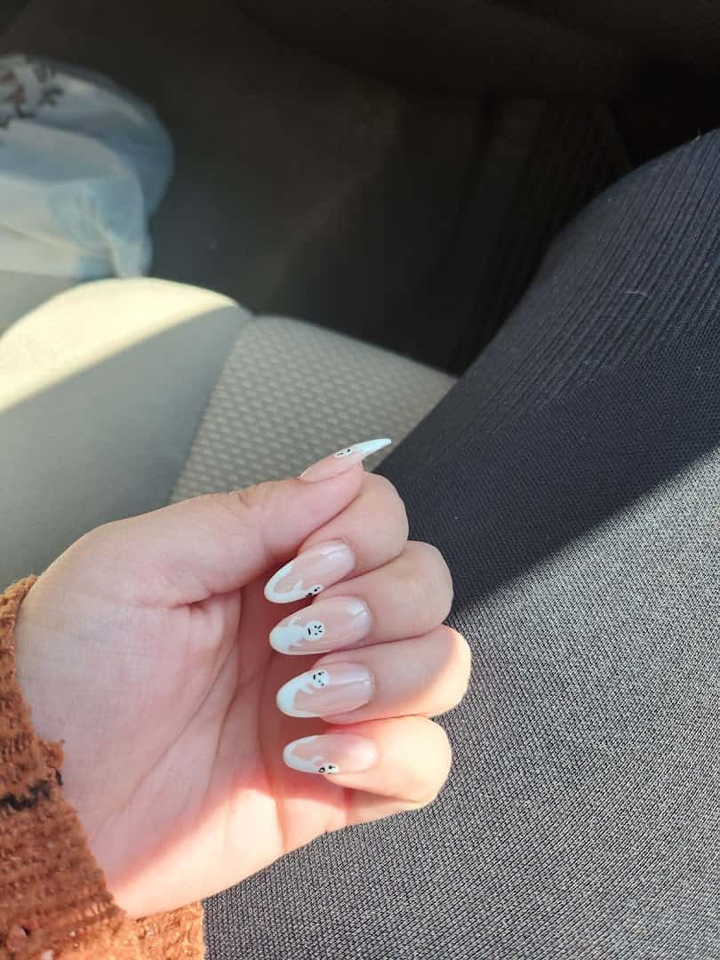 Ivy Nails and Spa — Nail Salons & Spas photo 1 of 5