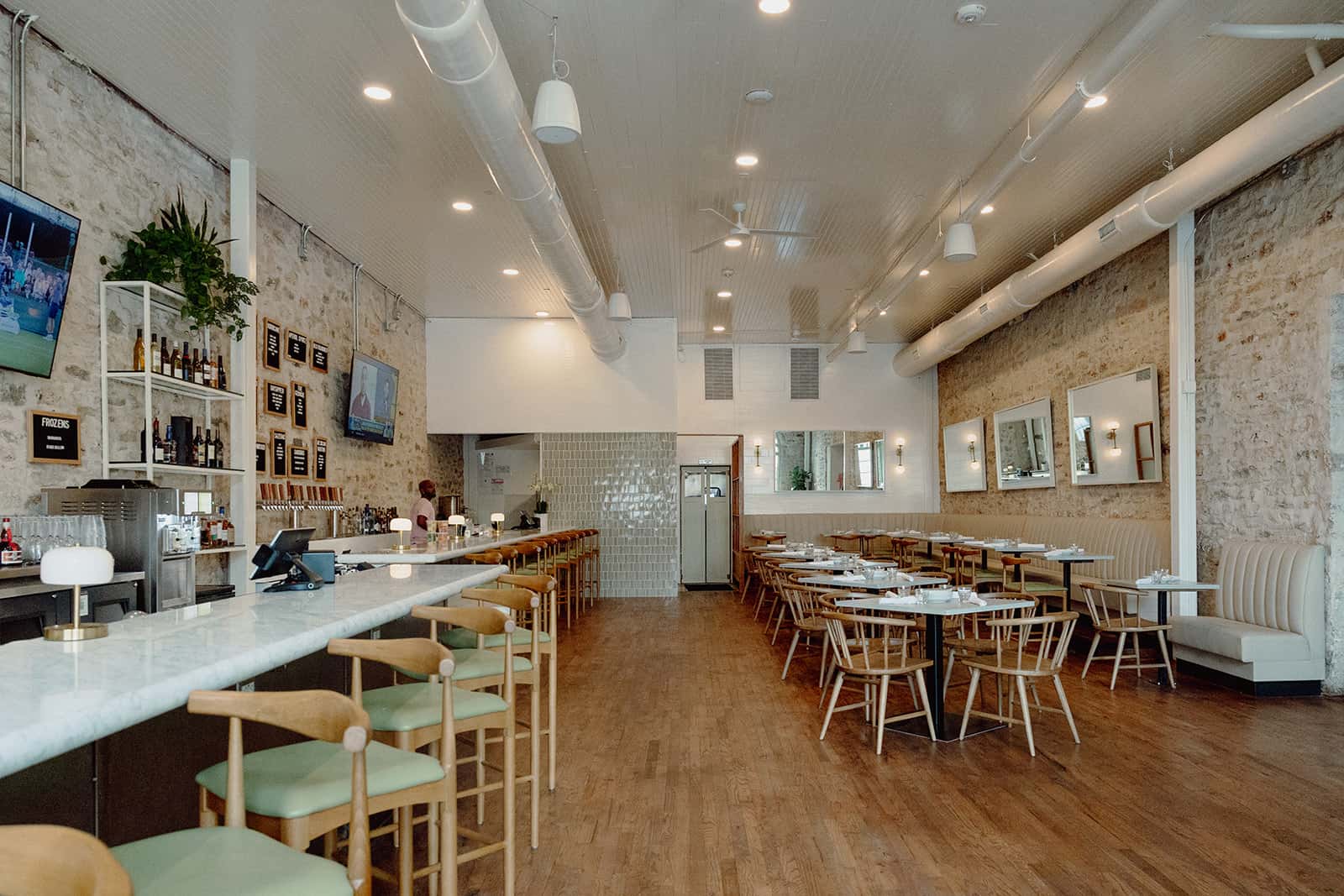 Georgie's — Restaurants photo 1 of 5