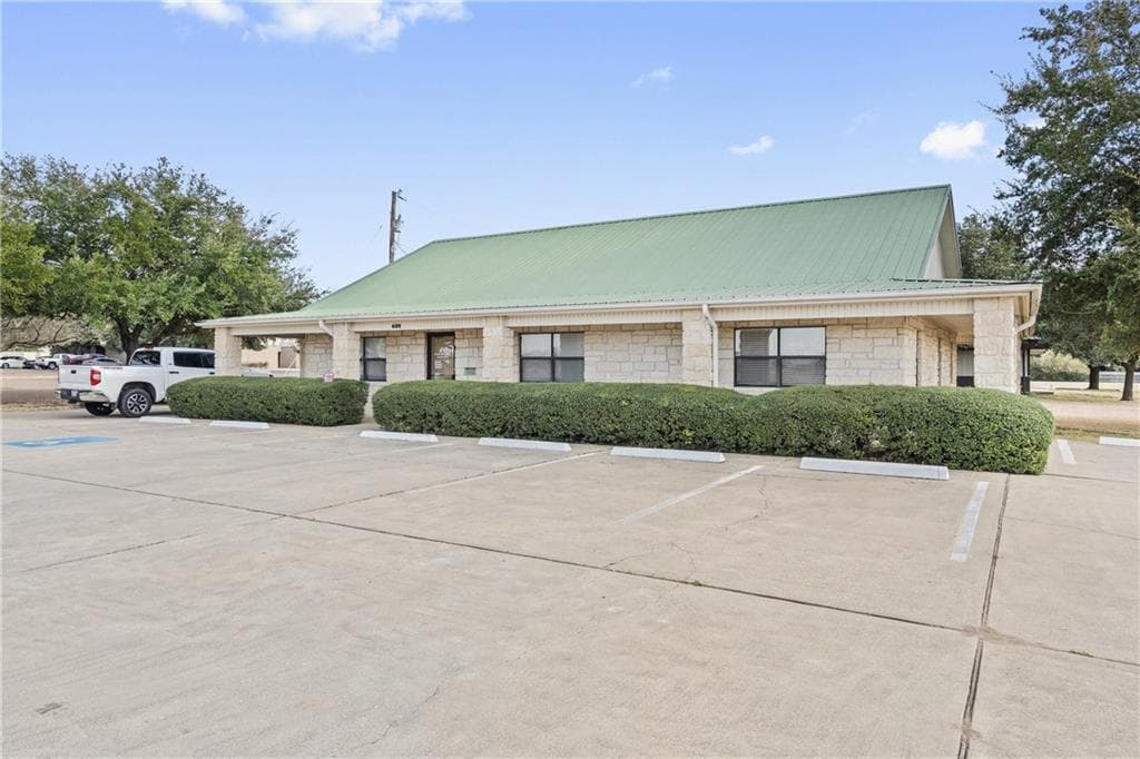 On Air Realty — Real Estate Agents photo 1 of 5