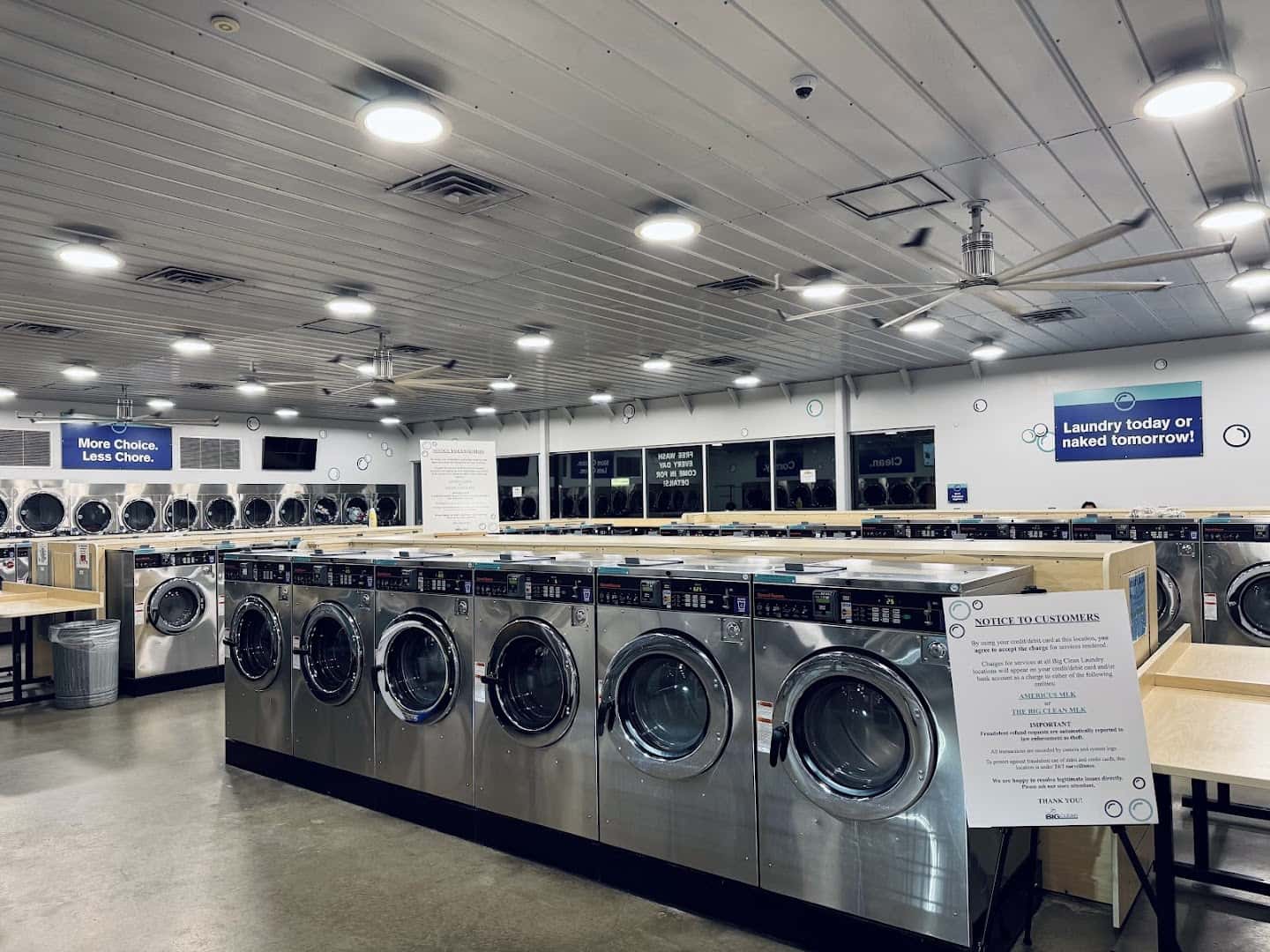 The Big Clean Laundromat - Mays — Laundry & Dry Cleaning photo 3 of 5