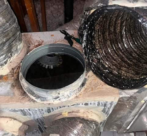 Quality Air Duct Cleaning — Home Builders & Remodelers photo 3 of 5