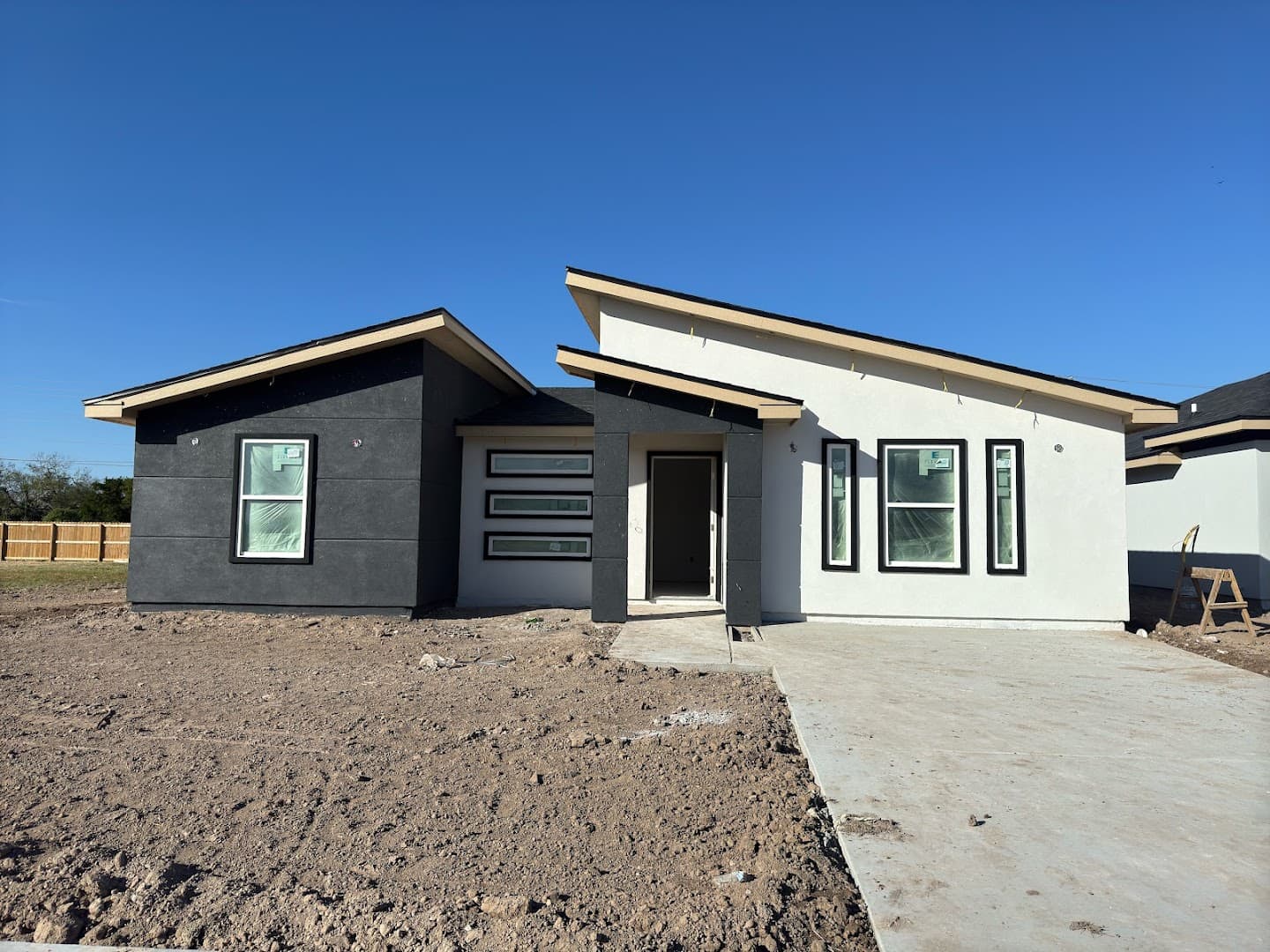 Texus Realty — Real Estate Agents photo 1 of 5
