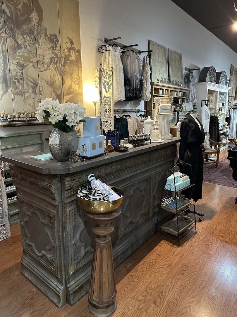 OoLala Unique Gifts — Retail & Boutiques photo 2 of 5