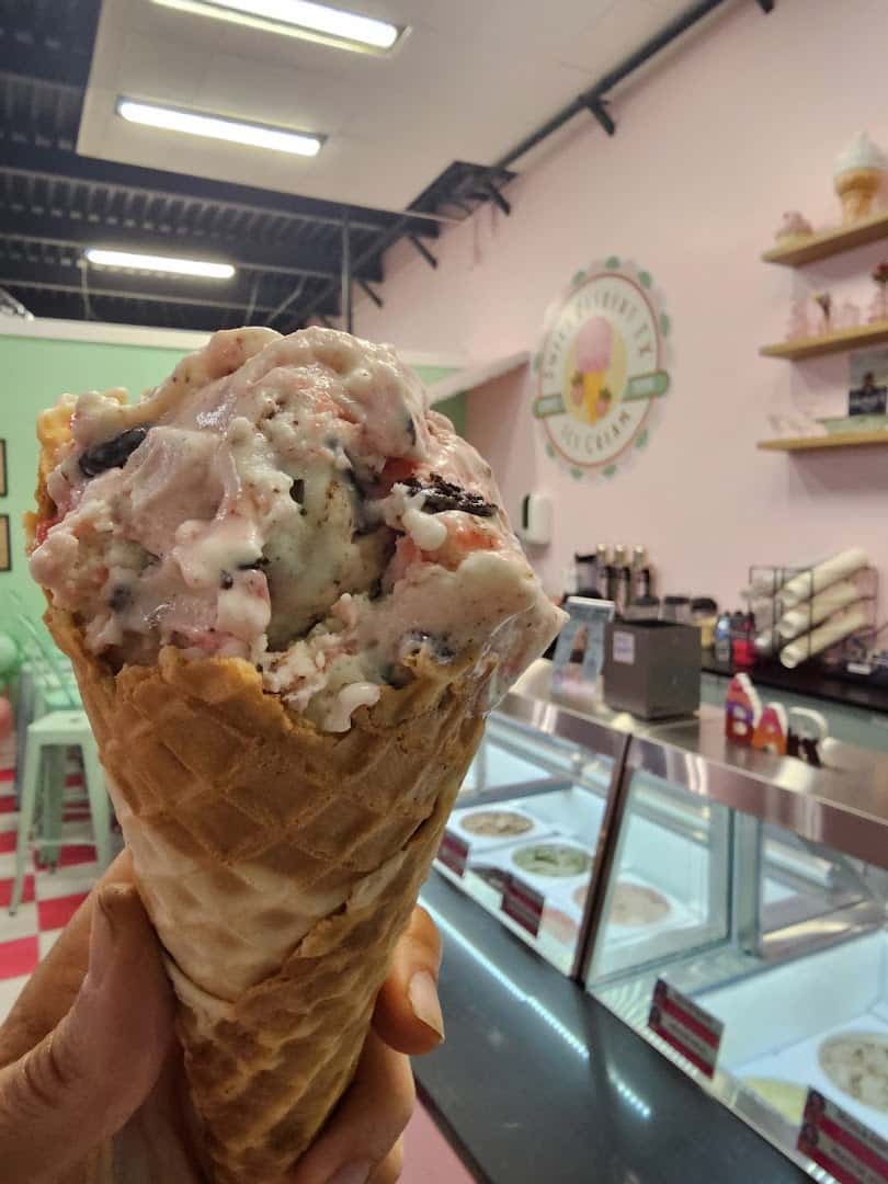 Sweet Retreat TX — Bakeries & Desserts photo 3 of 5