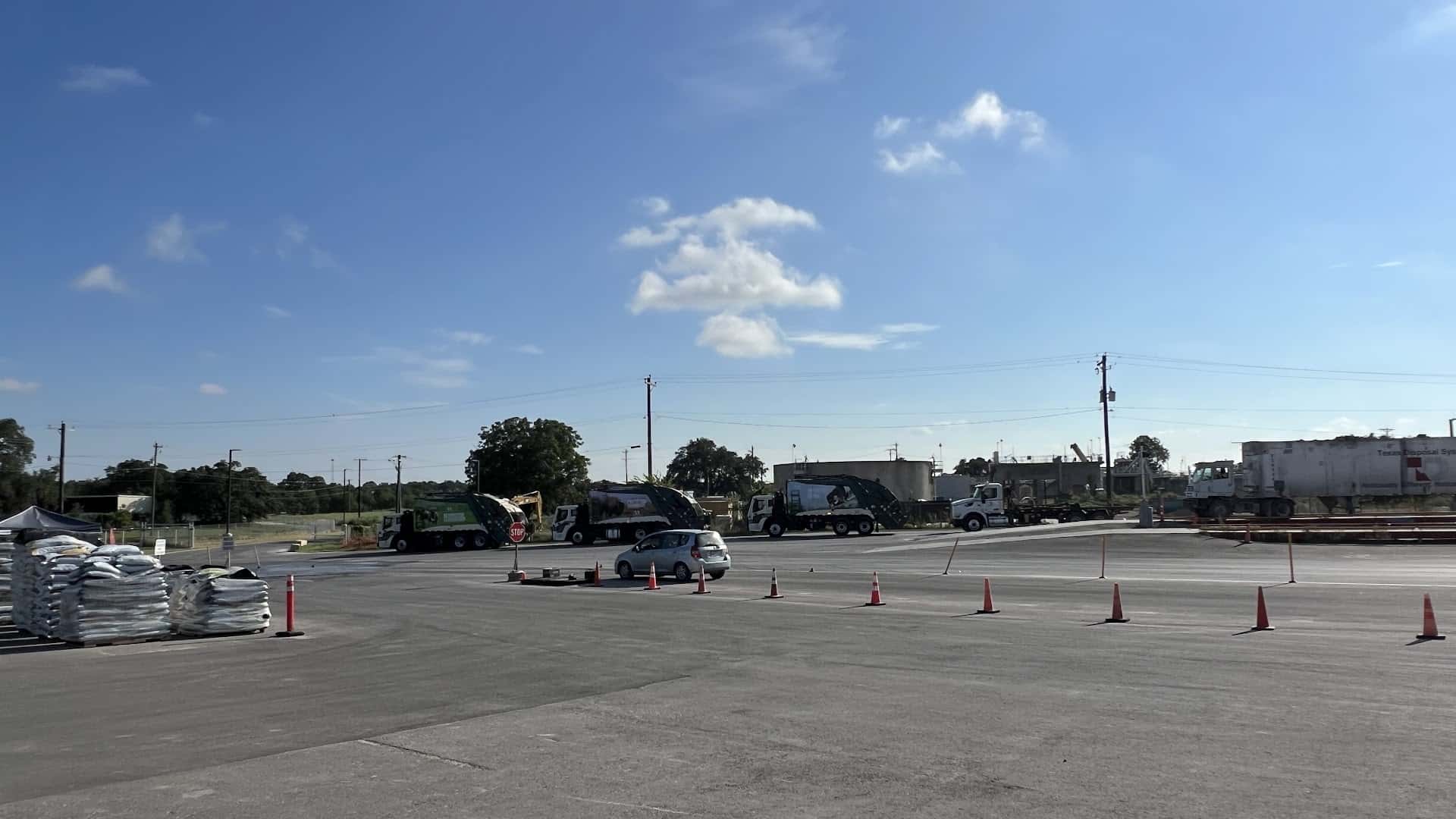 Ennis Golf Carts — Auto Services photo 3 of 5