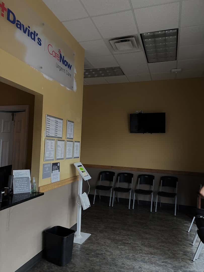 CareNow Urgent Care - Taylor — Doctors & Medical photo 2 of 5