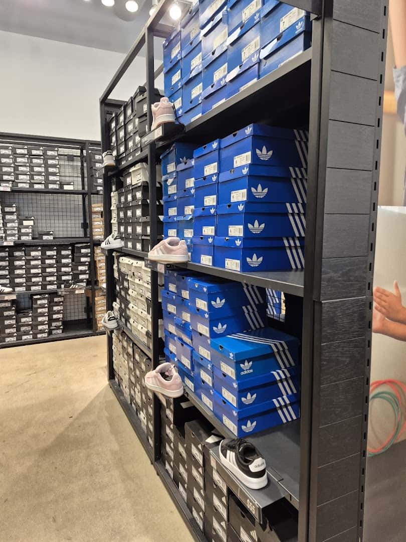 adidas Outlet Store Round Rock — Retail & Boutiques photo 3 of 5
