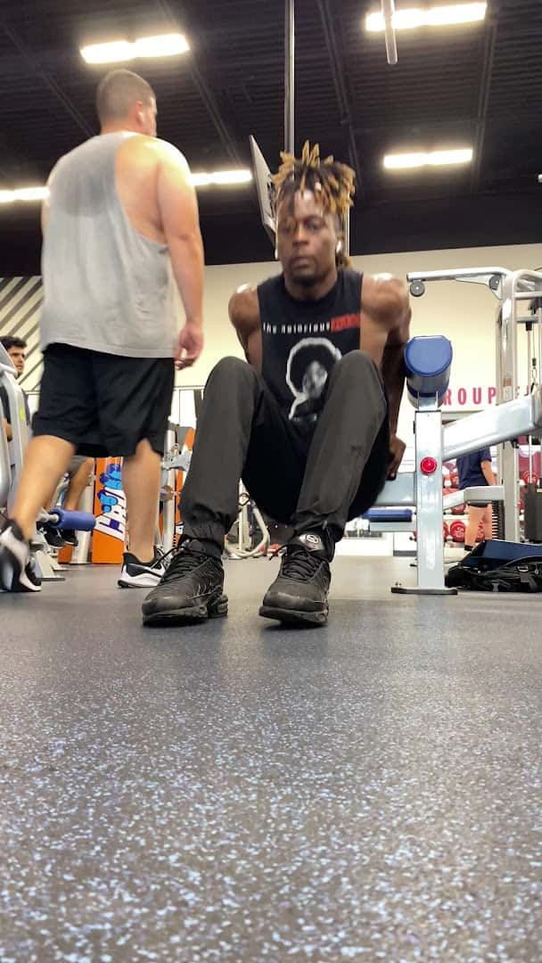 Crunch Fitness - Round Rock — Fitness & Gyms photo 2 of 5