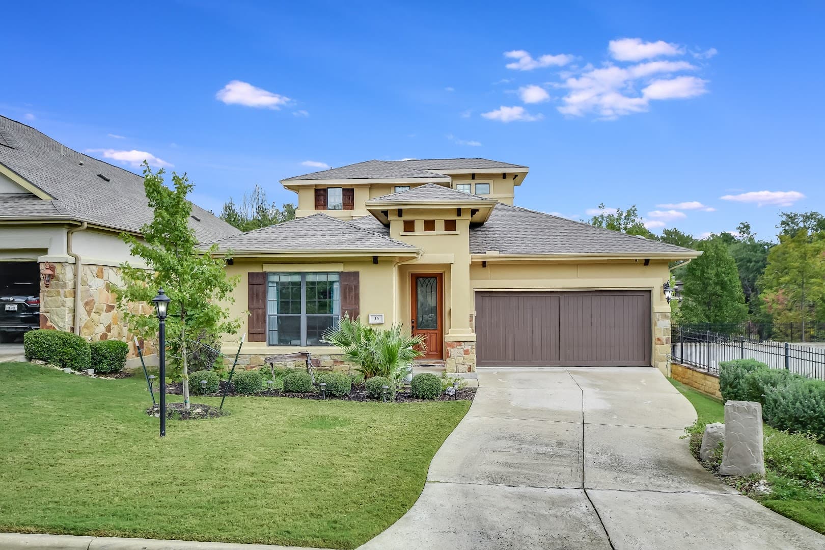 Jenna Price - Austin, Texas REALTOR — Real Estate Agents photo 1 of 5