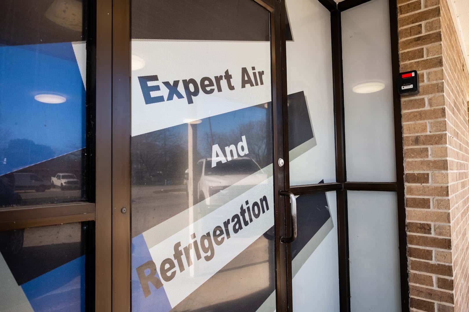 Expert Air & Refrigeration Service — HVAC photo 3 of 5