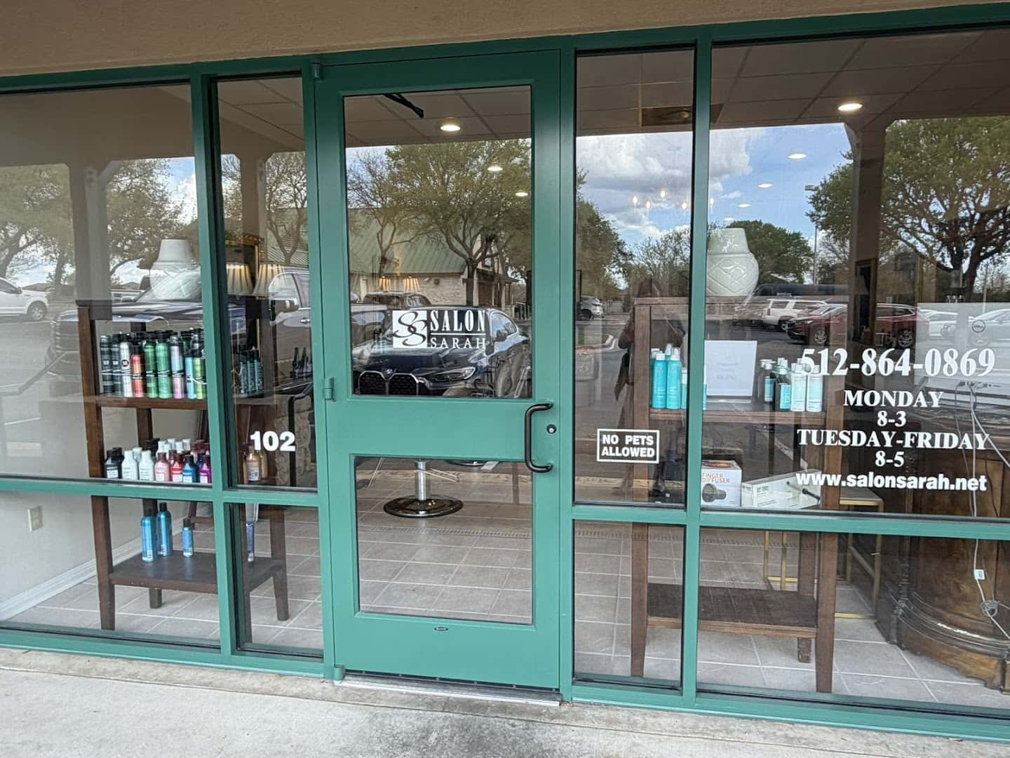 Salon Sarah — Hair Salons & Barbers photo 3 of 5