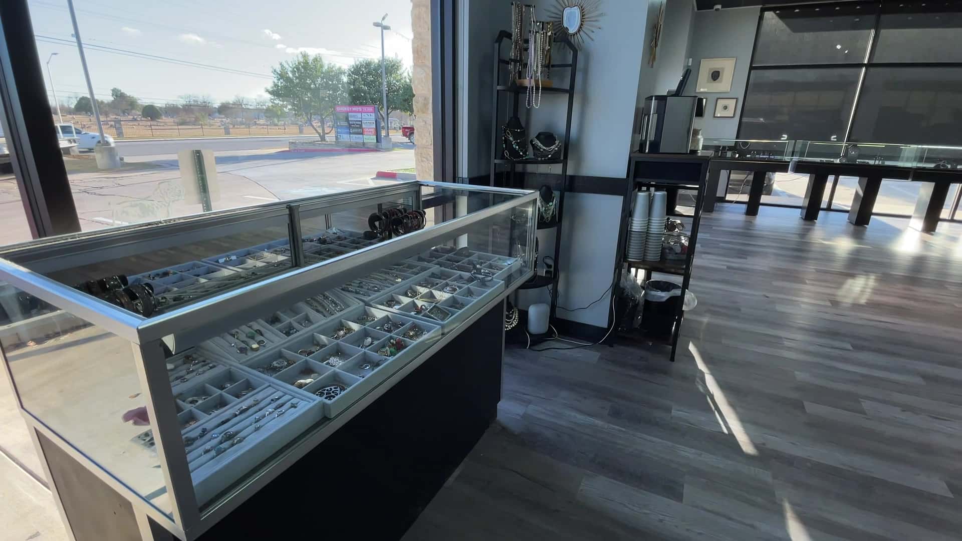 Summit Jewelers Leander — Retail & Boutiques photo 2 of 5