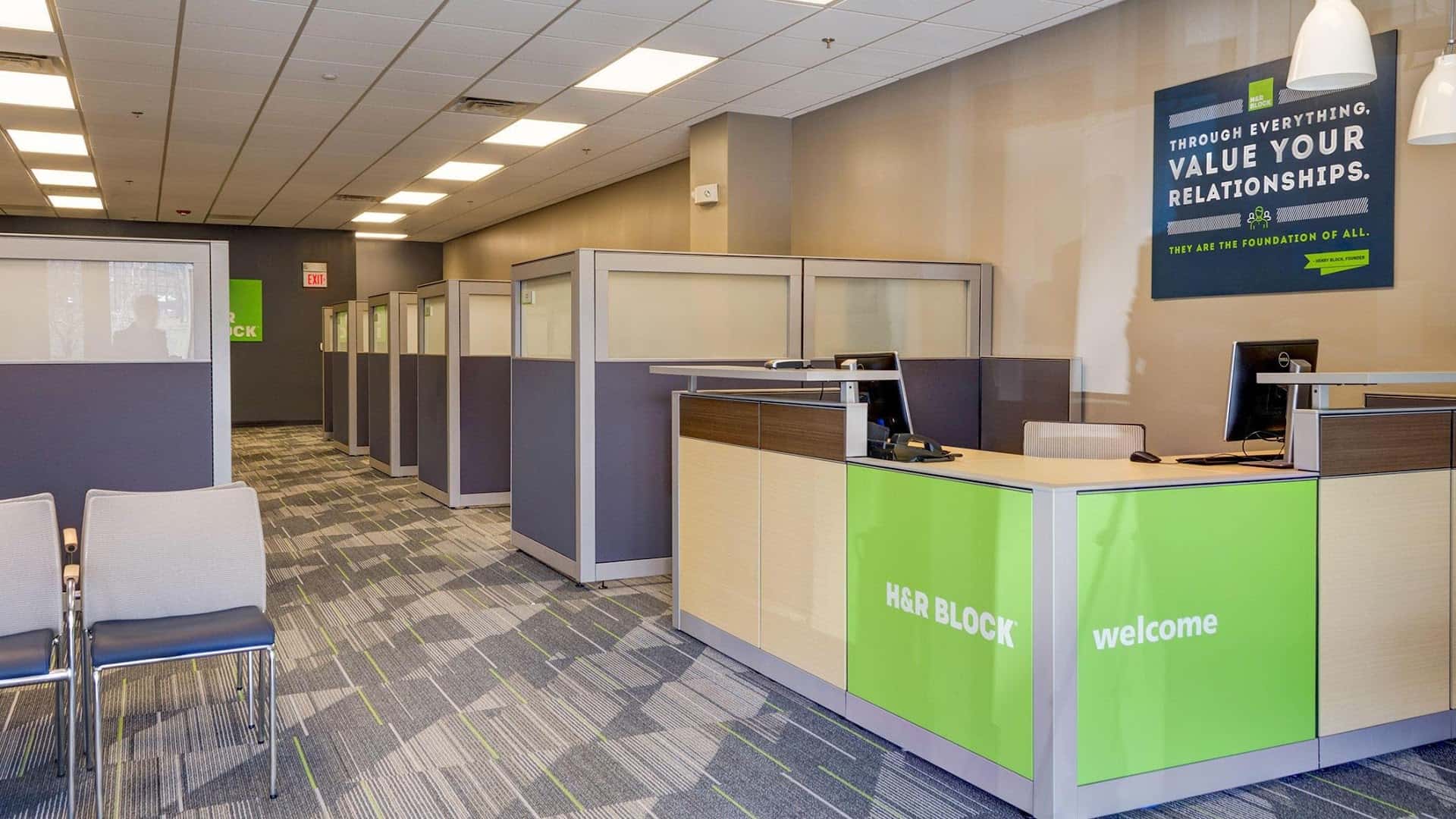 H&R Block — Financial & Accounting photo 1 of 5
