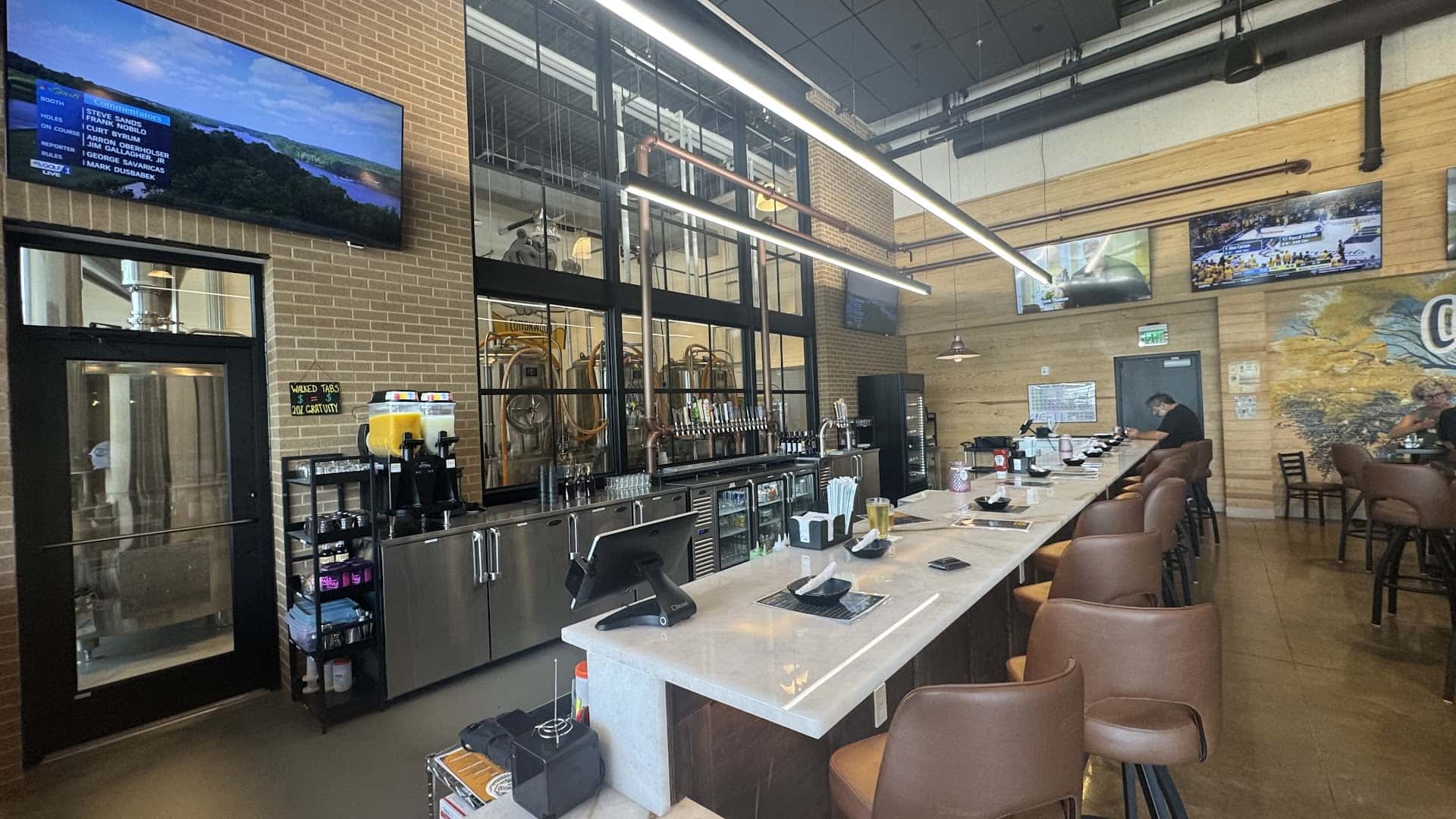 Cottonwood Creek Brewery — Restaurants photo 3 of 5