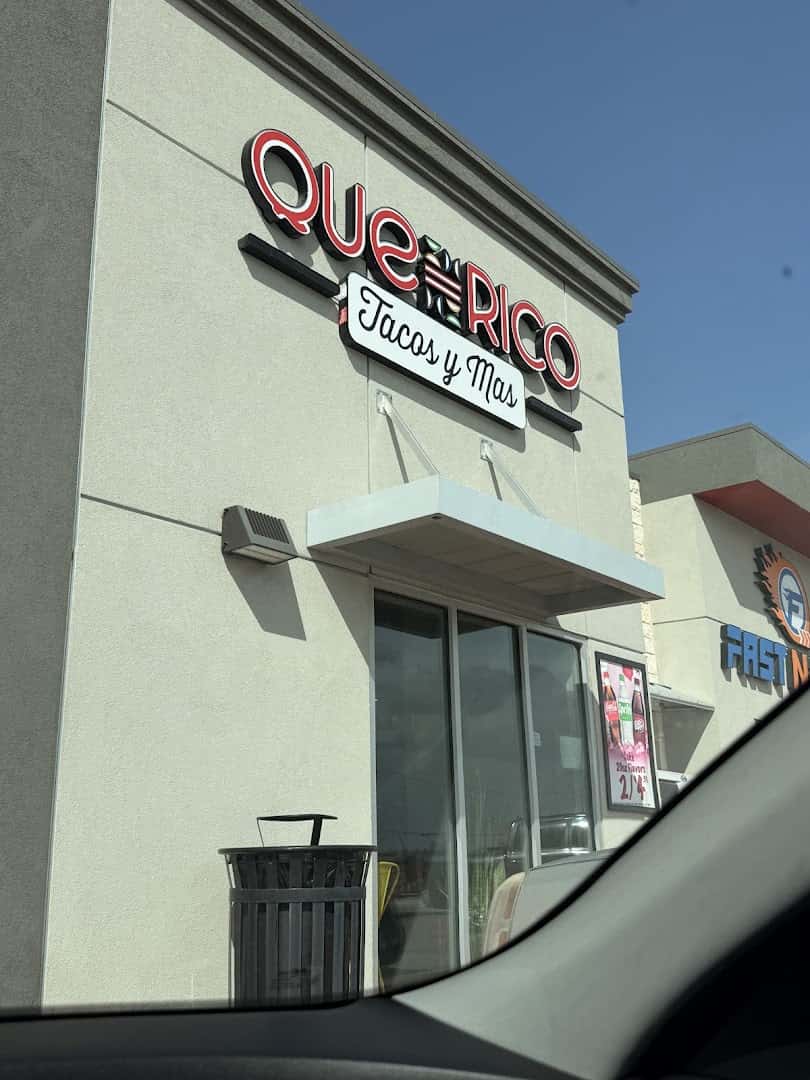 Que Rico Tacos y Mas — Restaurants photo 1 of 5