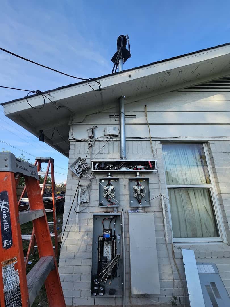 The Service Electrician - Central Texas — Plumbers & Electricians photo 1 of 5