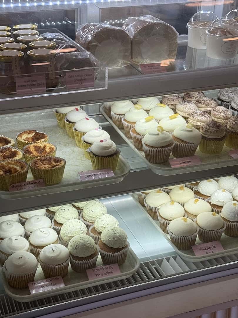 Whipped Bakery & Cafe Leander — Bakeries & Desserts photo 3 of 5