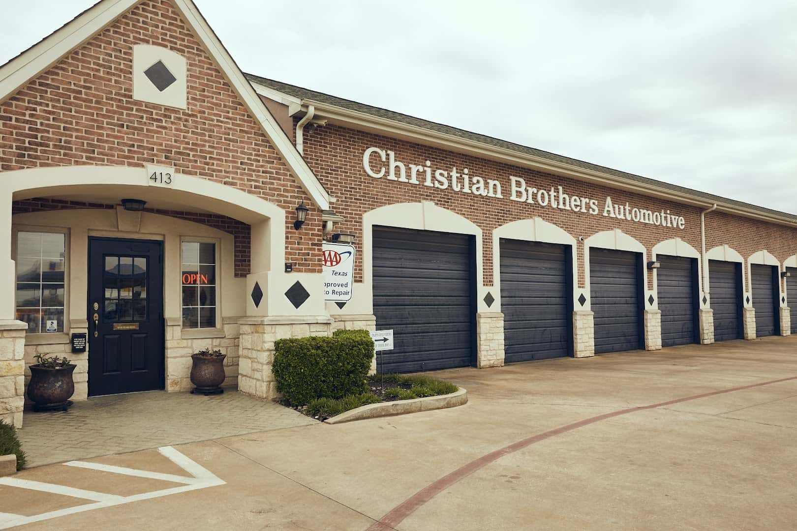 Christian Brothers Automotive Round Rock — Auto Services photo 2 of 5