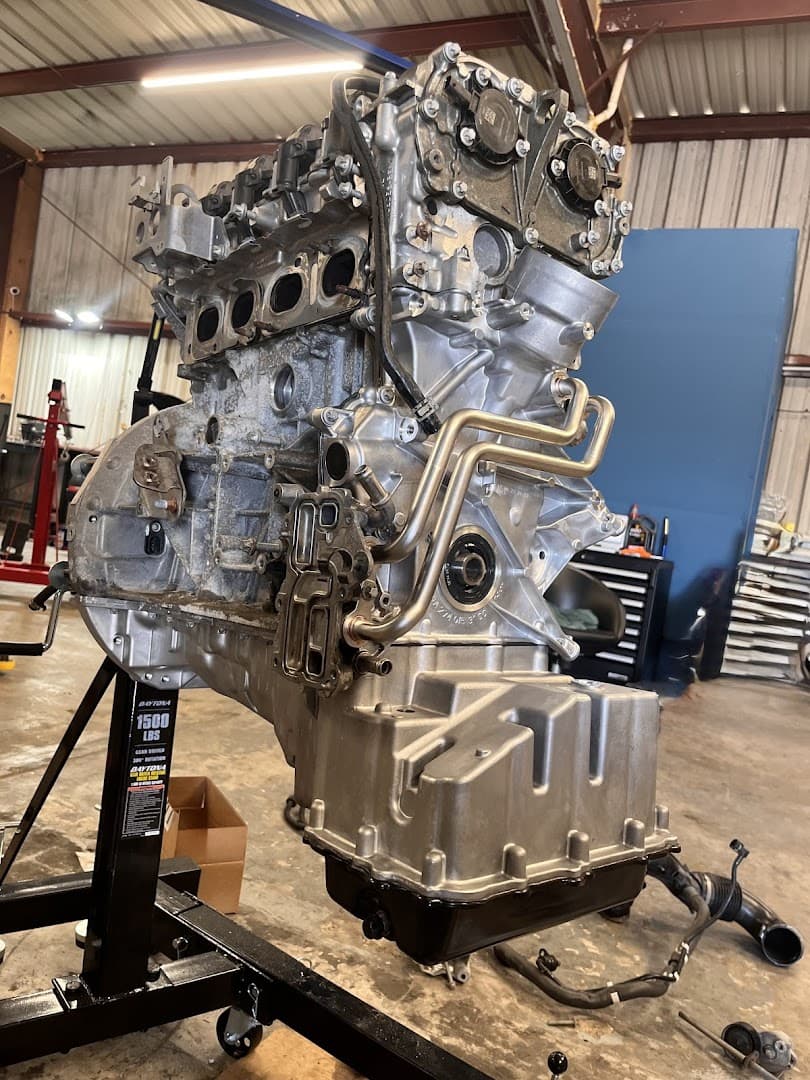 Autocare Hub — Auto Services photo 1 of 5