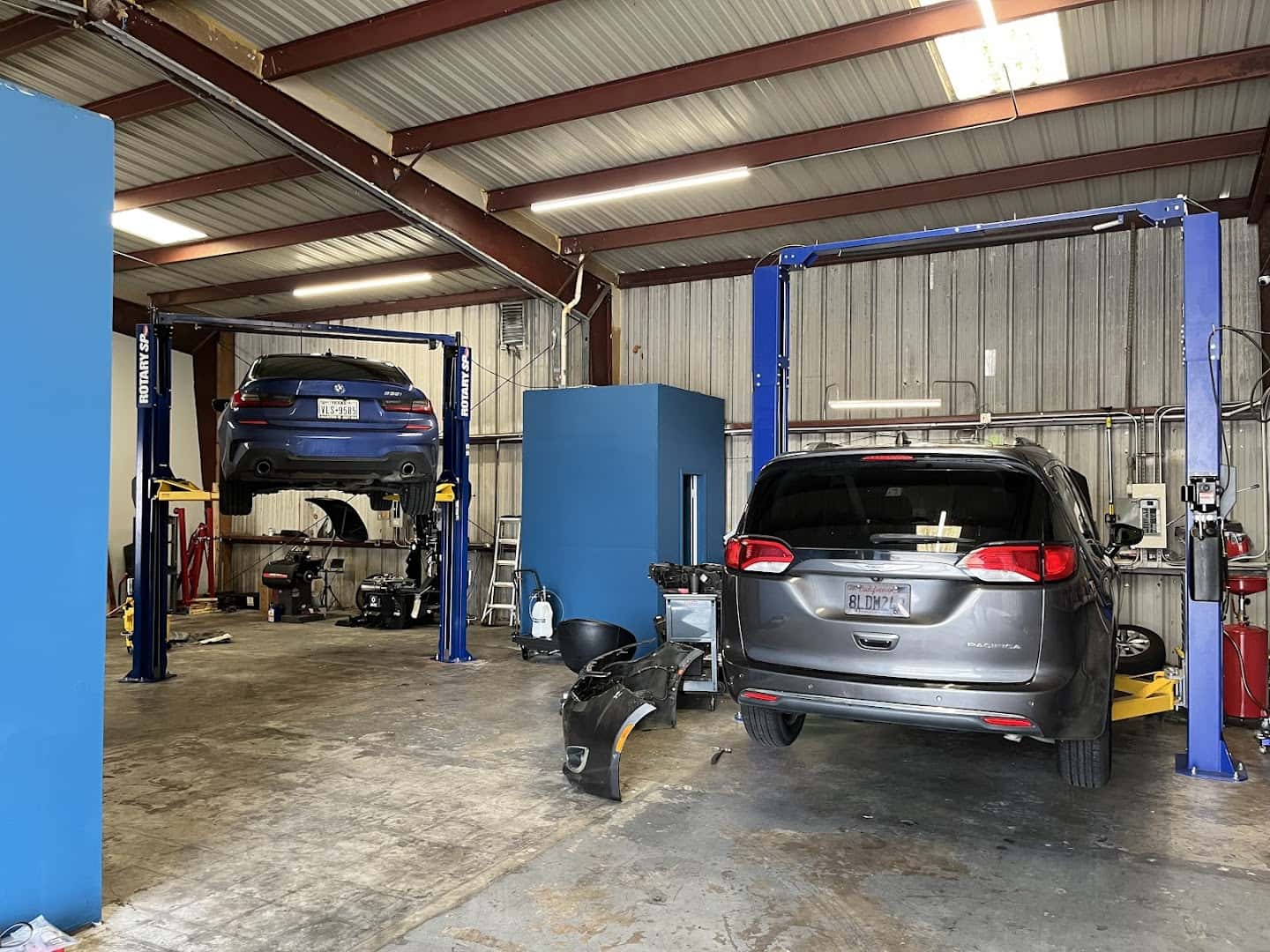 Autocare Hub — Auto Services photo 3 of 5