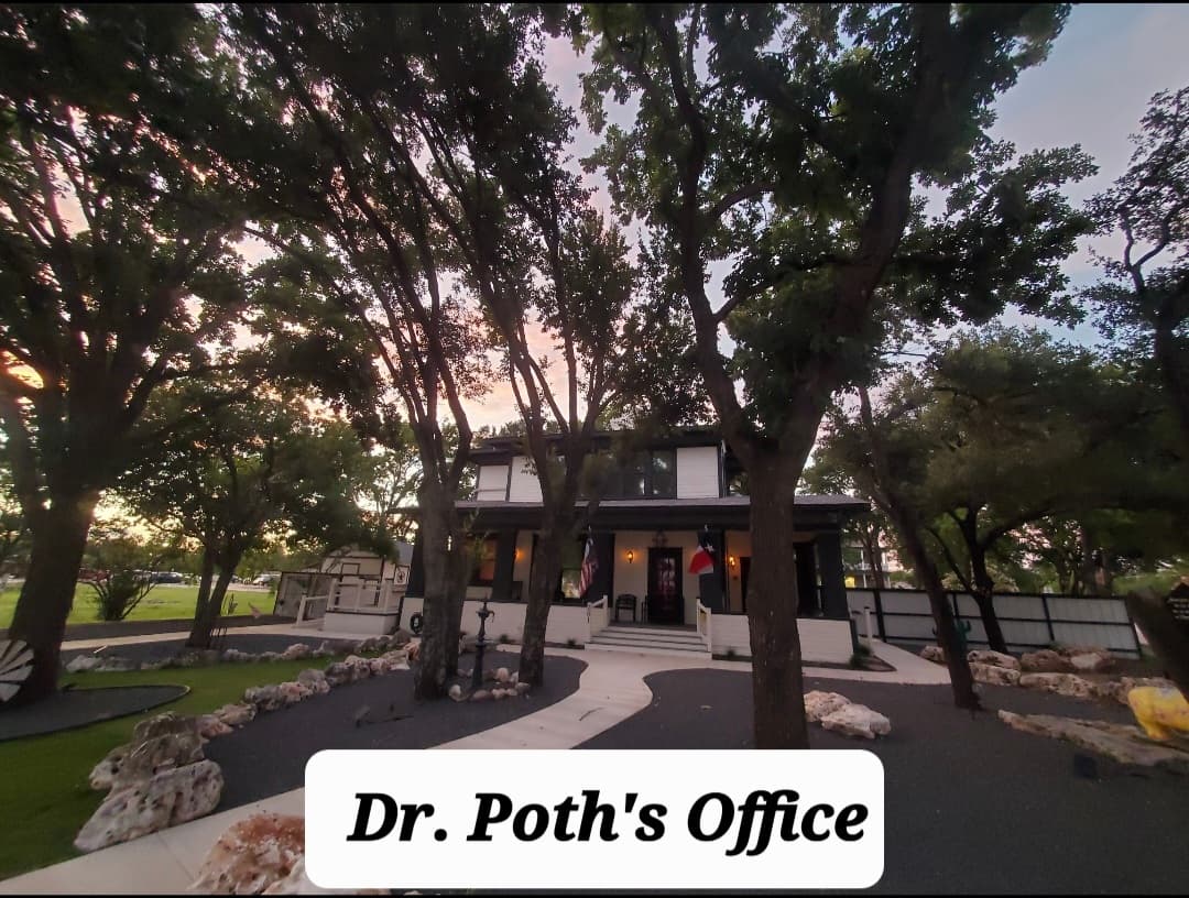 Hutto's Affordable Chiropractor, Dr. Poth — Chiropractors & Therapy photo 1 of 5