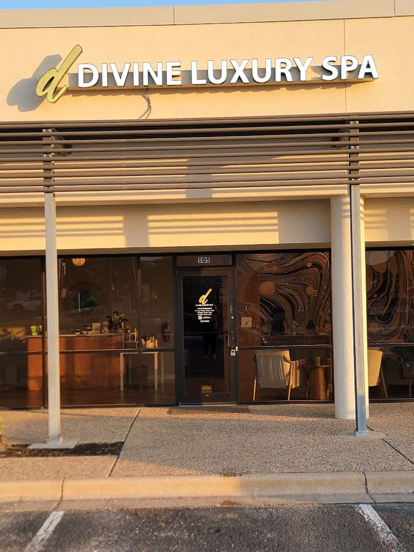 Divine Luxury Spa — Nail Salons & Spas photo 1 of 5